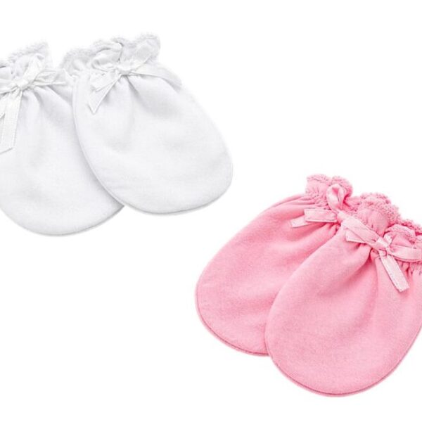 #GuantesInfantiles #ModaBebés #AccesoriosParaBebés #LazoDecorativo #EstiloDelicado #ModaTierna #ConfortInfantil #ProtecciónConEstilo #OutfitInfantil #CreacionesFlérida