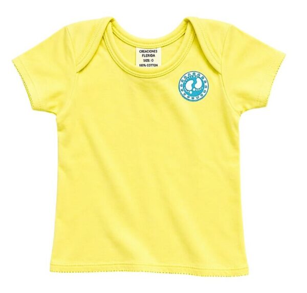 BB191 #CamisetaInfantil #ModaBebés #EstiloDelicado #DetallesEnColor #AlgodónSuave #RopaCómodaBebés #ModaTierna #OutfitInfantil #ConfortDiario #CreacionesFlérida