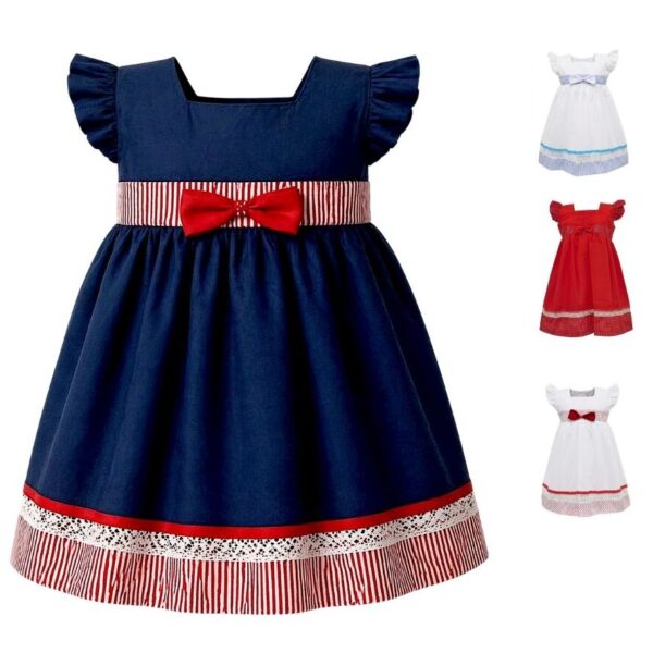 #VestidoInfantil #ModaNiñas #VestidoAzulMarino #DetallesEnRojo #EstiloClásico #ModaAtemporal #VestidoConLazo #EventosEspeciales #OutfitElegante #CreacionesFlérida