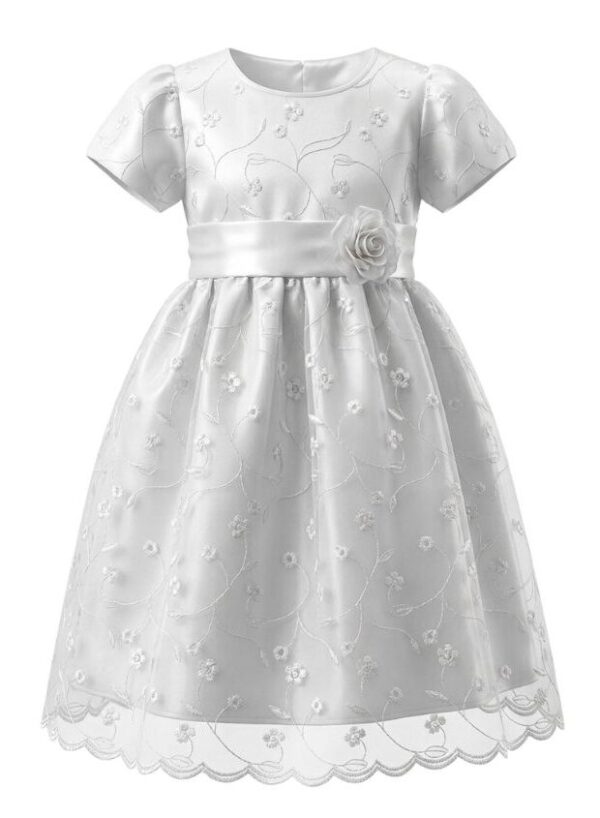 #VestidoDeCeremonia #ModaInfantil #EstiloClásico #EleganciaInfantil #VestidoDeBautizo #RopaFormalNiñas #VestidoBlanco #ModaSofisticada #EventosEspeciales #CreacionesFlérida