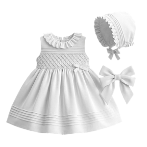 #ModaInfantil #VestidoDeBautizo #RopaDeBebe #AltaCosturaInfantil #ModaBebe #VestidoDeCeremonia #BautizoBlanco #RopaArtesanal #LookDeBautizo #NidoDeAbeja #ModaClasicaInfantil #RopaDeCeremonia #CapotaBebe #Bautizos2026